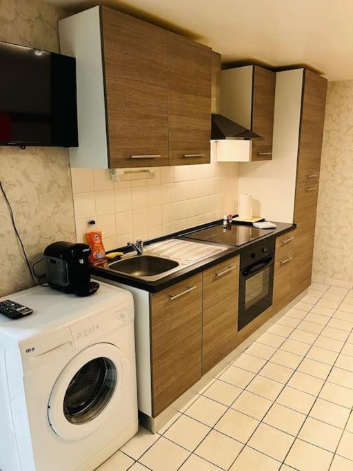 Appart Illy Cosy Et Confortable Saint-Etienne  Zewnętrze zdjęcie